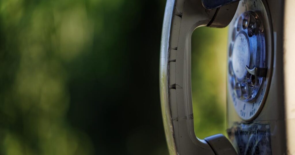 When grief needs a voice, Californians turn to ‘wind phones’ When grief needs a voice, Californians turn to ‘wind phones’
