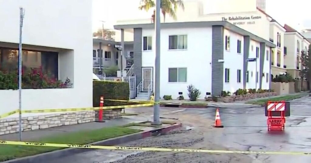 Another broken pipe unleashes flooding, this time in Beverly Grove Another broken pipe unleashes flooding, this time in Beverly Grove