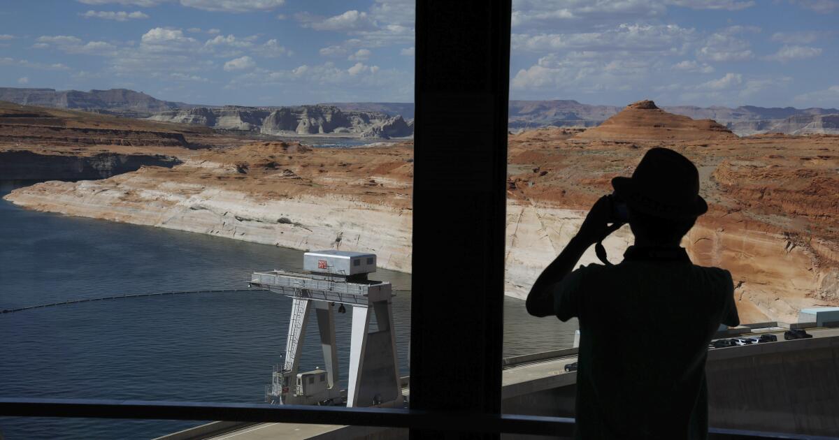 As Colorado River shrinks, the Trump administration orders water cuts As Colorado River shrinks, the Trump administration orders water cuts