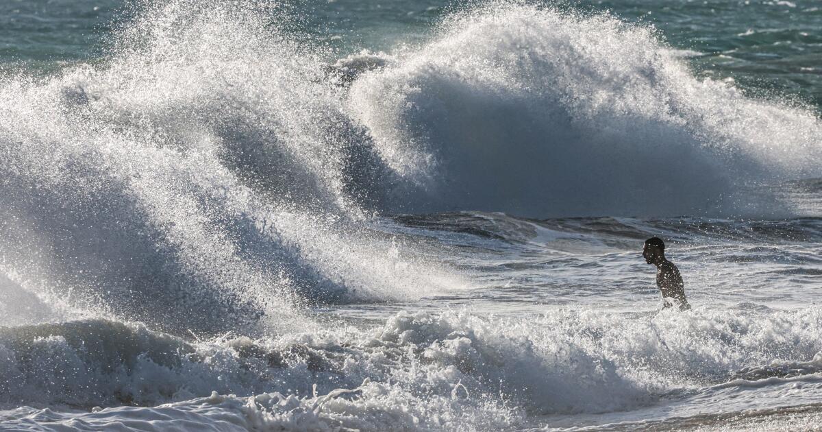 California’s coast under siege: Flooding, big waves, erosion forecast California’s coast under siege: Flooding, big waves, erosion forecast