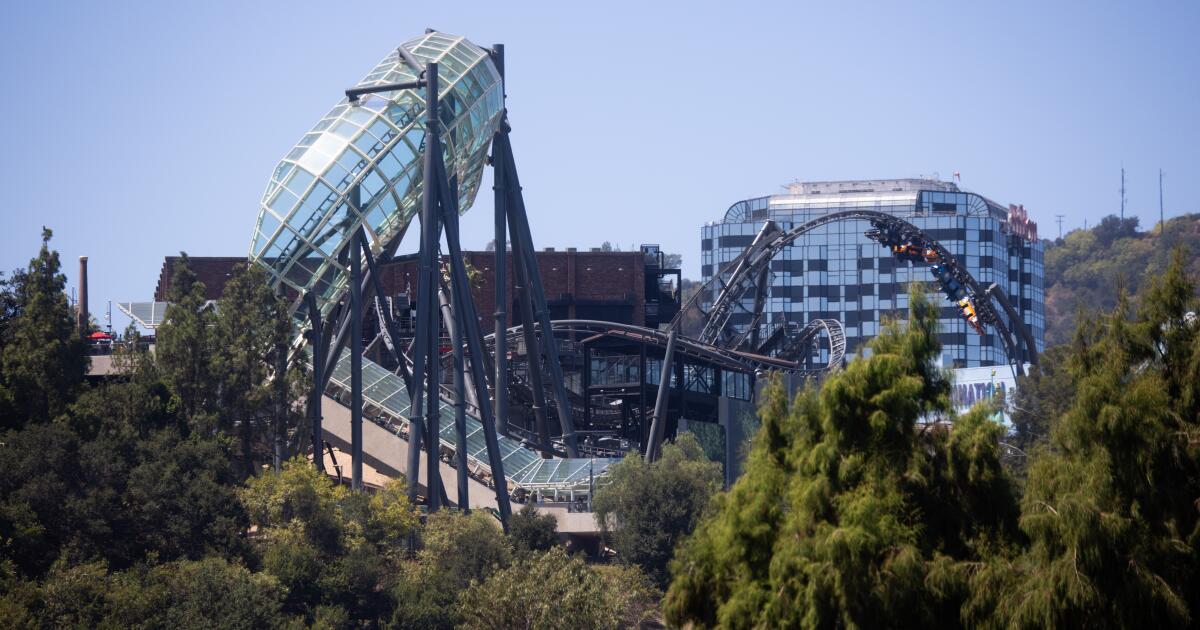 Universal Studios to dampen ‘disturbing’ coaster screams with sound barriers Universal Studios to dampen ‘disturbing’ coaster screams with sound barriers